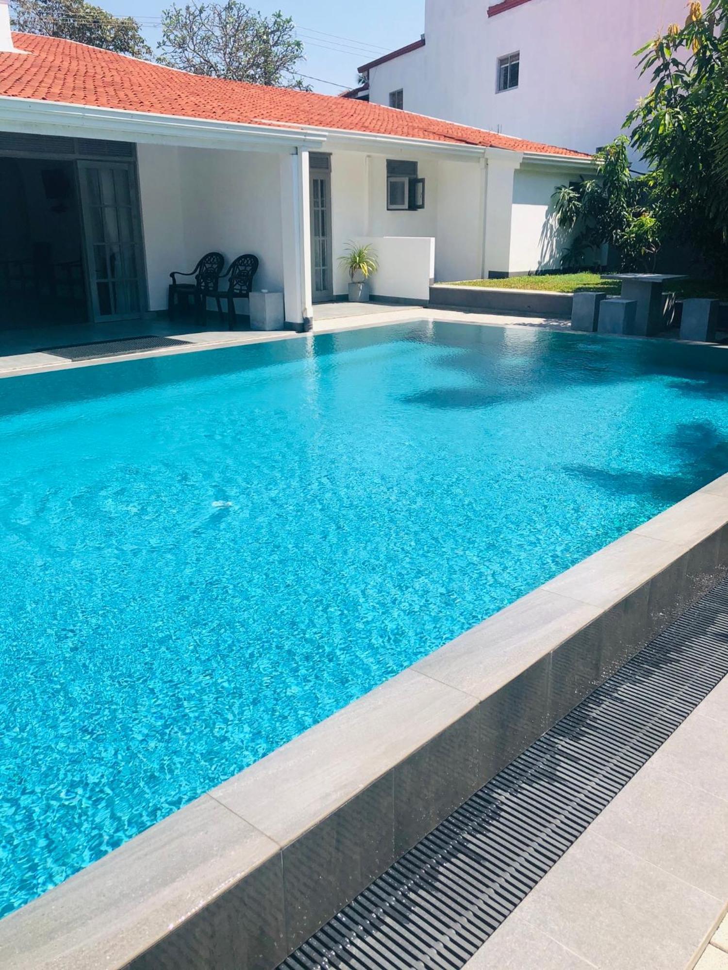 Bony'S Holiday Inn Negombo Exterior foto